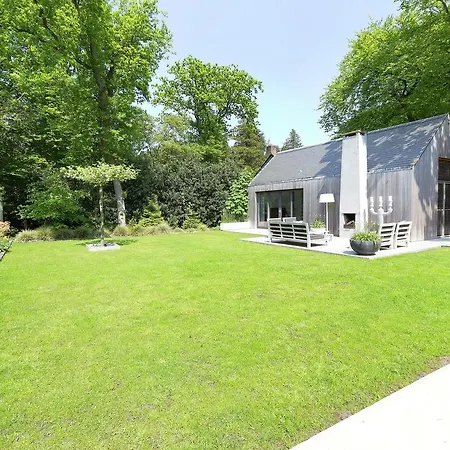 Aan Het Hertenkamp Villa *
